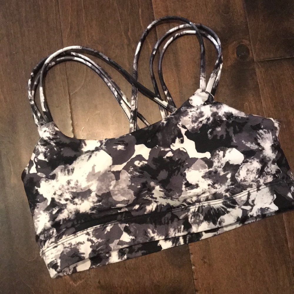 Sports bra